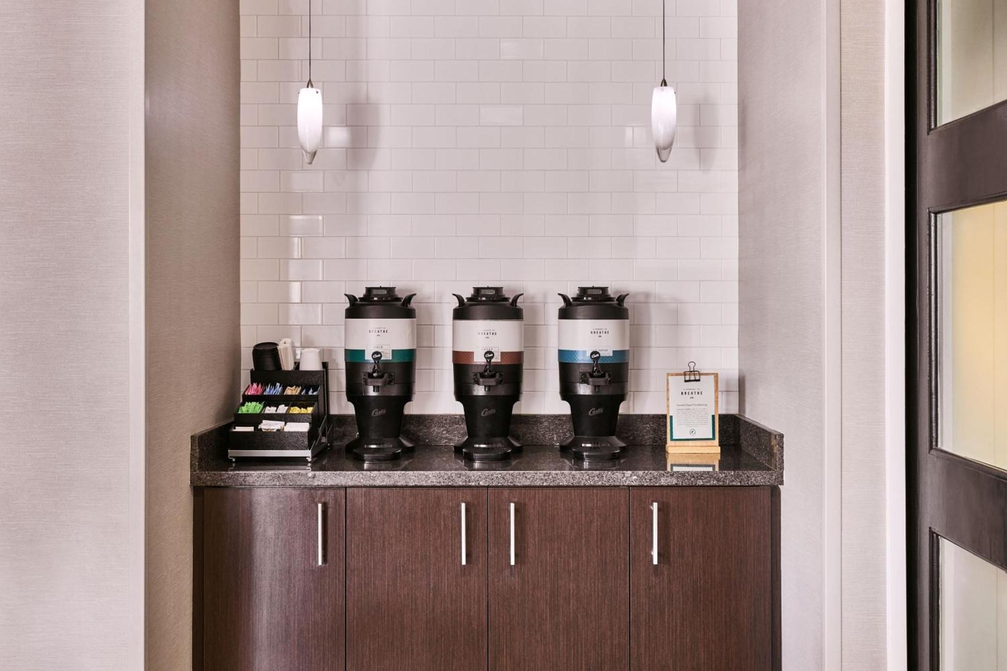 Residence Inn By Marriott Phoenix Гилбърт Екстериор снимка