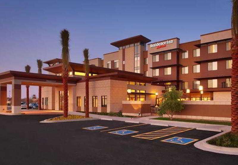 Residence Inn By Marriott Phoenix Гилбърт Екстериор снимка